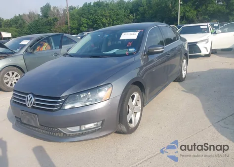 2015 Volkswagen Passat 1.8T Limited Edition из США, поврежденный, VIN 1VWAS7A34FC090502